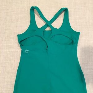 Beyond yoga criss cross back tank